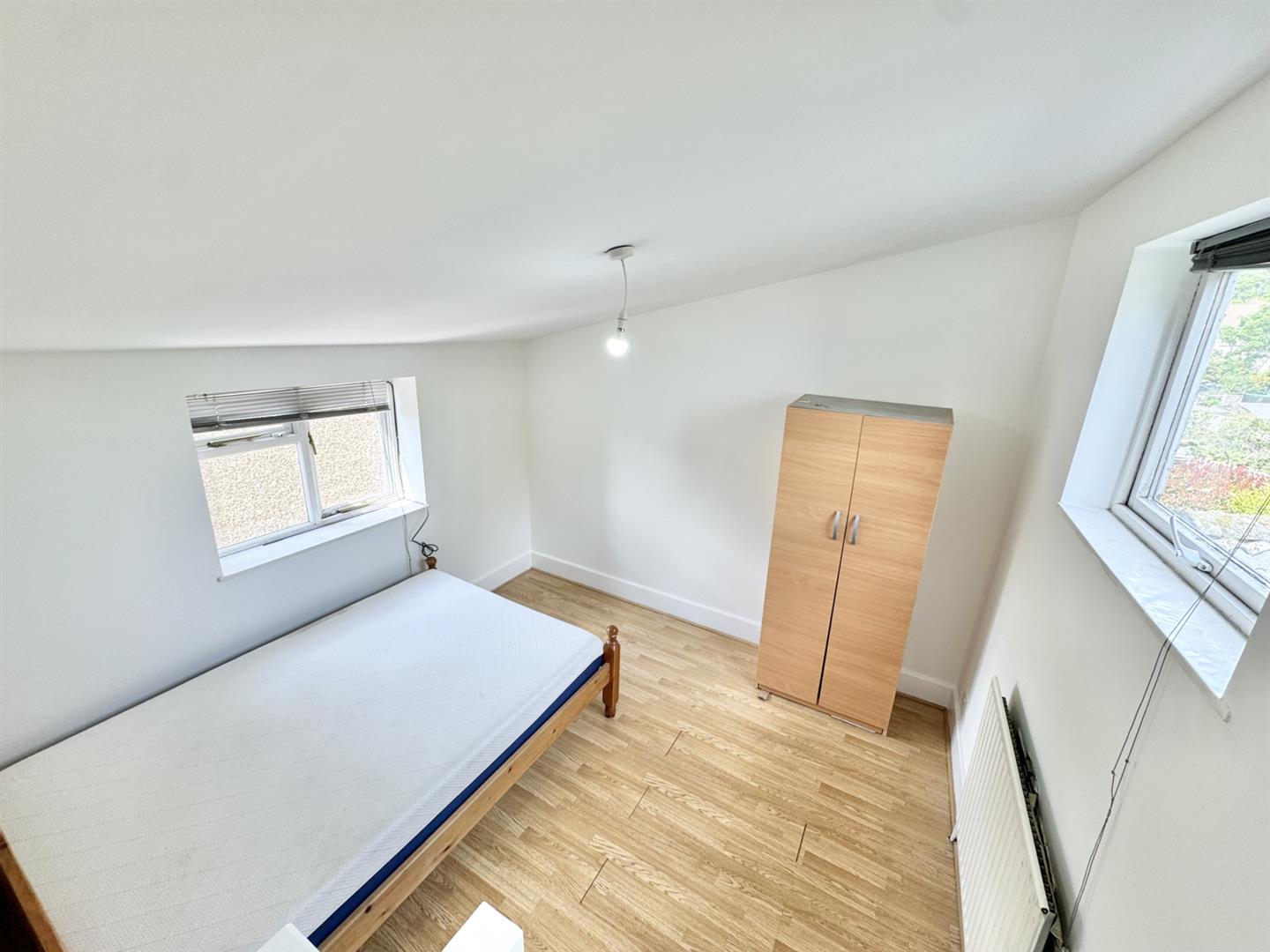 Sandford Avenue, Wood Green
